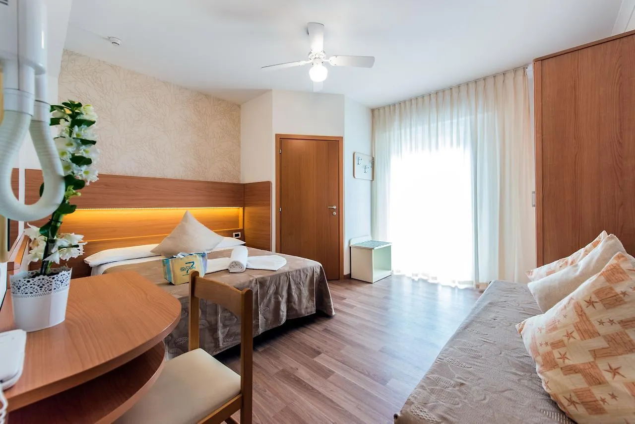 ***  Hotel Seven Rimini Italia